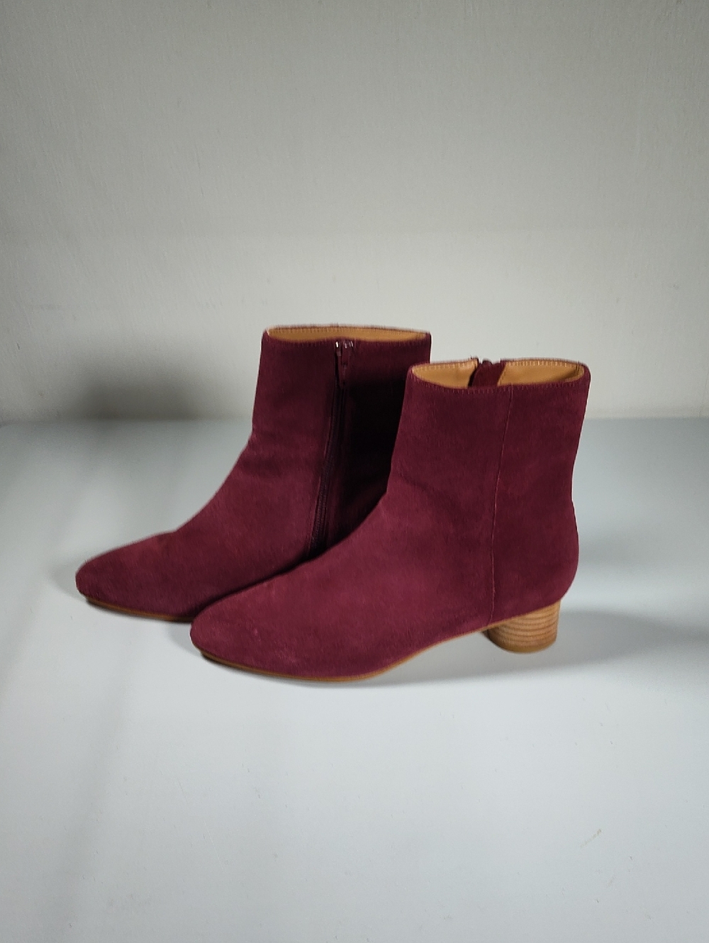 Soludos Lenna burgundy suede ankle boots low block heel 6.5